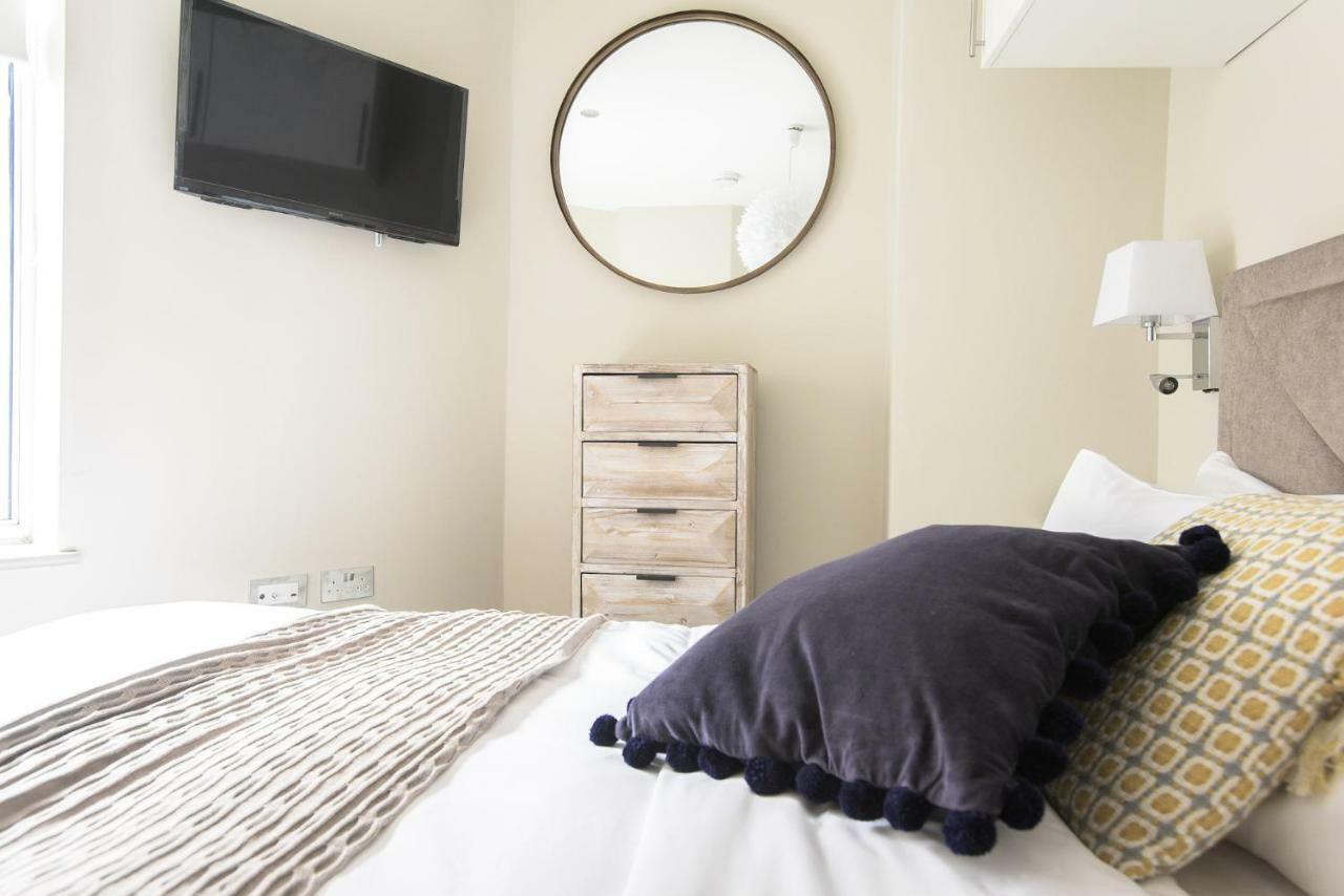 Апартаменты The New Bond Street Loft - Modern & Central 1Bdr Лондон Экстерьер фото